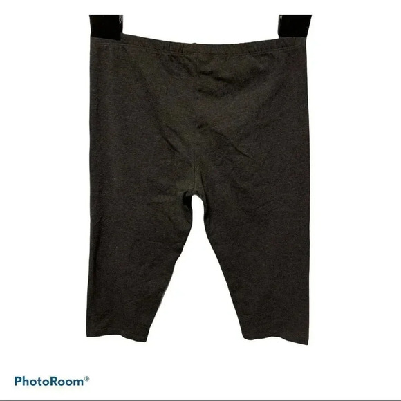 Simple Vera Wang size large - Picture 1 of 3